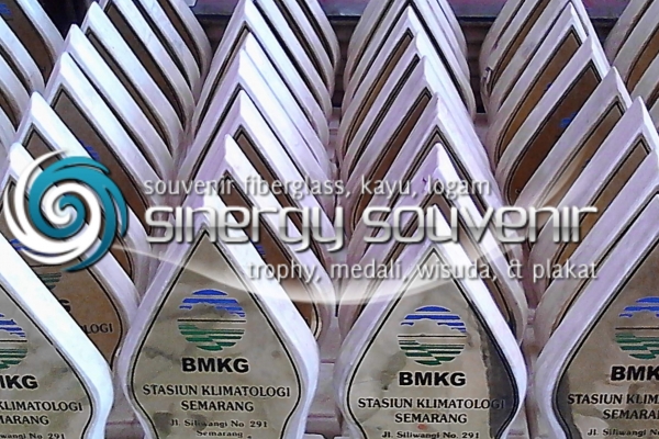 plakat marmer gunungan BMKG